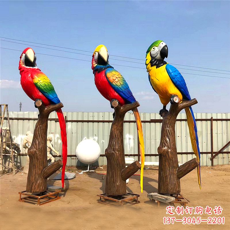 潍坊仿真鹦鹉玻璃钢景观雕塑