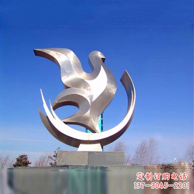 潍坊贴近自然的精美鸽子雕像