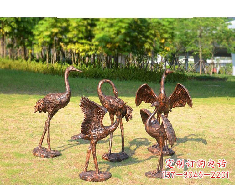 潍坊仿铜钢玻璃摇头仙鹤雕塑