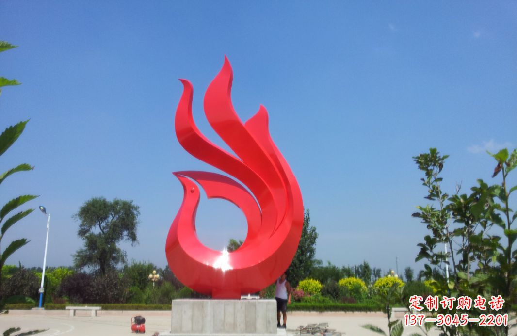 潍坊精美绝伦的凤凰不锈钢抽象雕塑