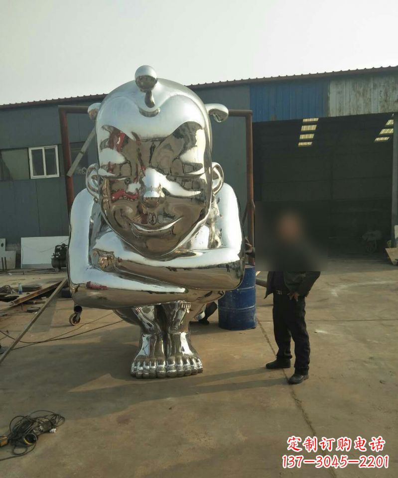 潍坊大型不锈钢蹲着的儿童雕塑