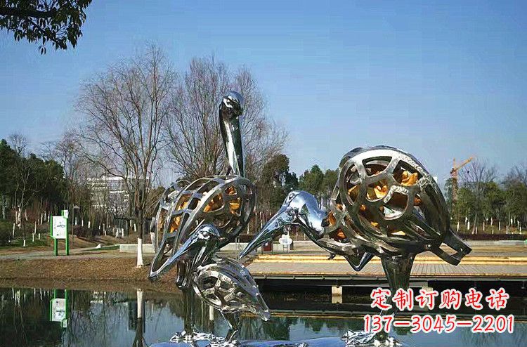 潍坊手工制作的可爱丹顶鹤雕塑