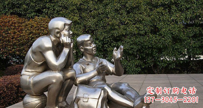 潍坊一起勇敢长大——不锈钢学生雕塑
