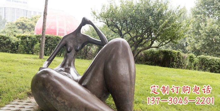 潍坊独特而精美的抽象女人铜雕
