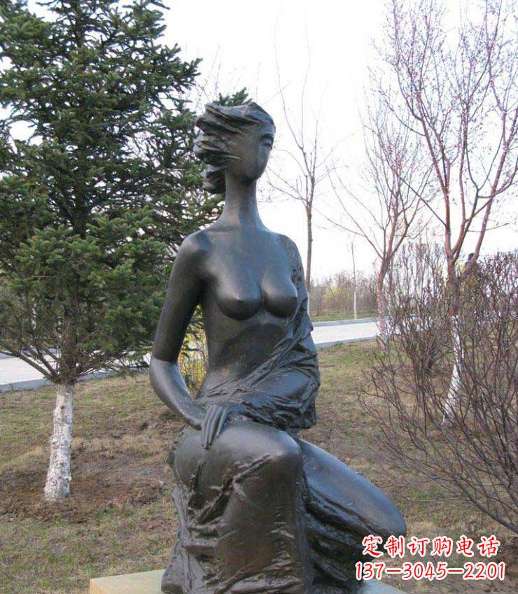 潍坊庄重美丽的女人铜雕塑