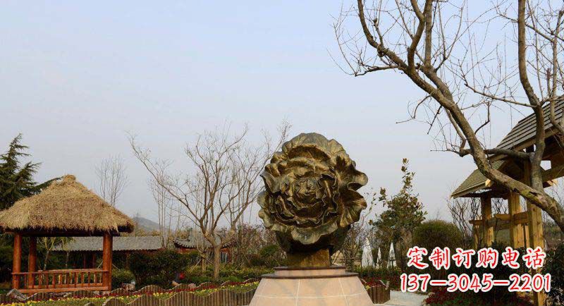 潍坊公园大白菜景观铜雕