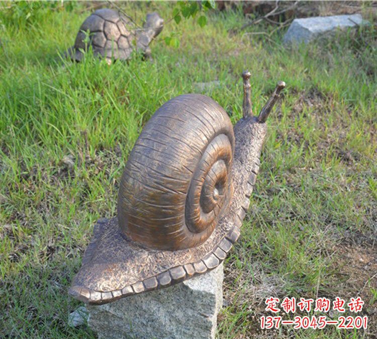 潍坊全新玻璃钢材质仿真铜蜗牛雕塑