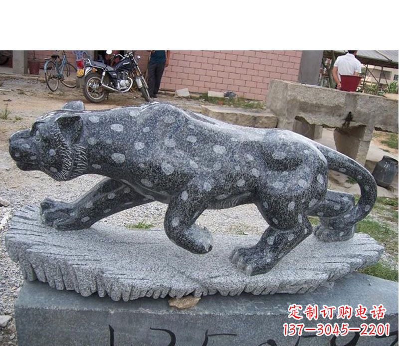 潍坊公园动物猎豹石雕