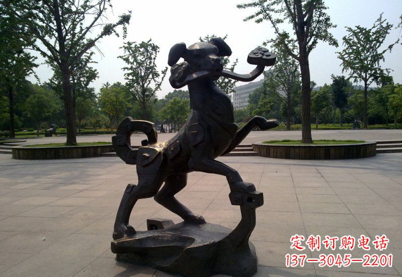 潍坊公园动物如意小狗铜雕