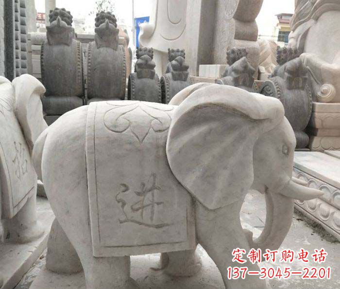 潍坊小象石雕塑,展现美丽的艺术风采