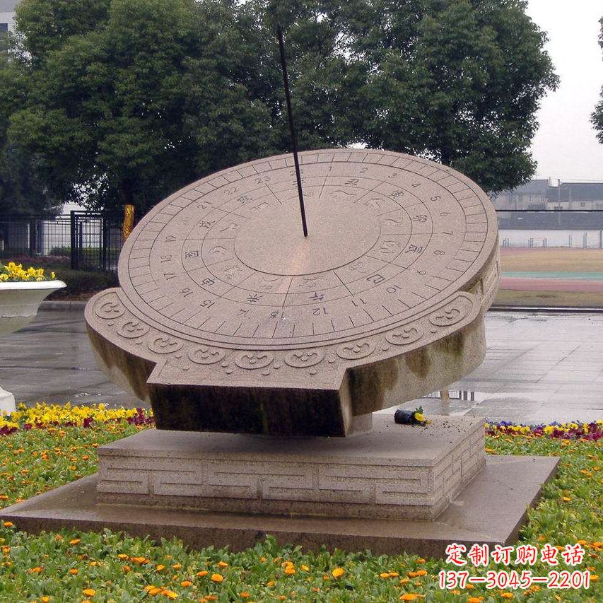 潍坊公园广场纪念日晷雕塑