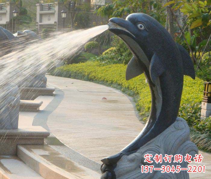 潍坊现代公园景观海豚雕塑