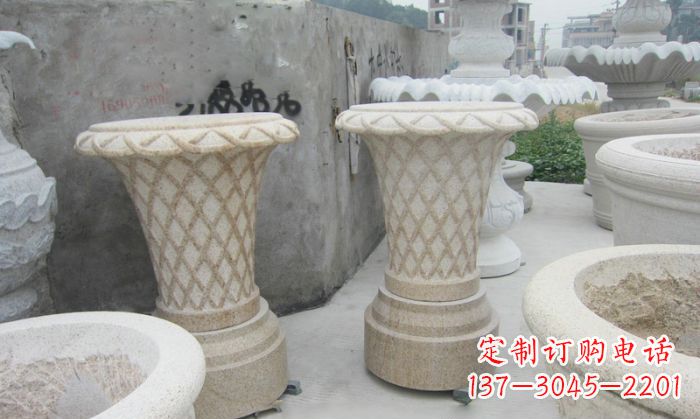 潍坊花篮式石雕镂空花盆