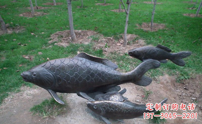 潍坊艺术记忆——公园装饰铜雕鲤鱼