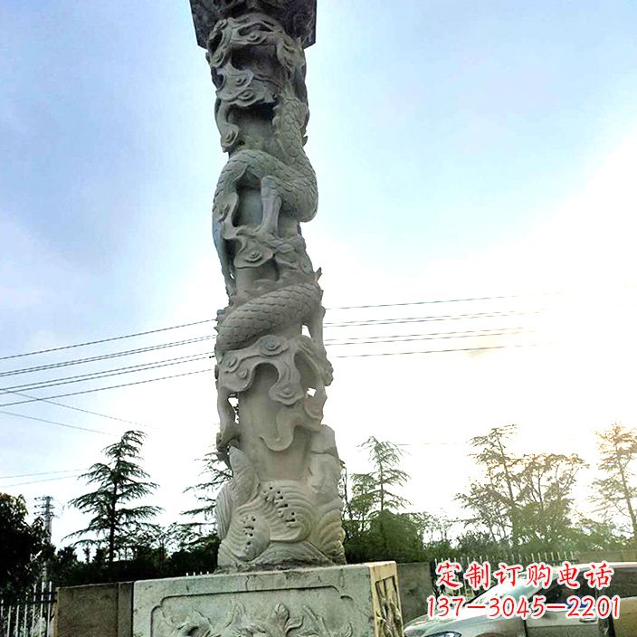 潍坊精致的公园龙柱石雕