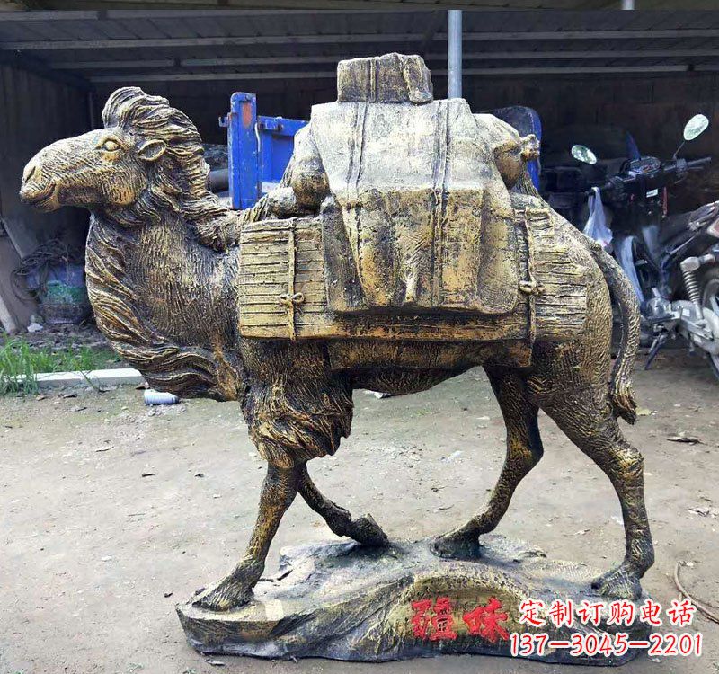潍坊新颖华丽的骆驼铜雕定制