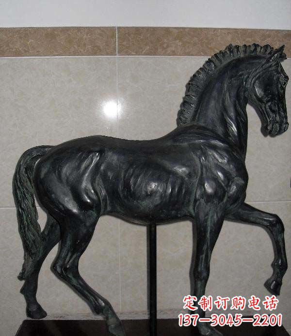 潍坊马动物铜雕景观雕塑
