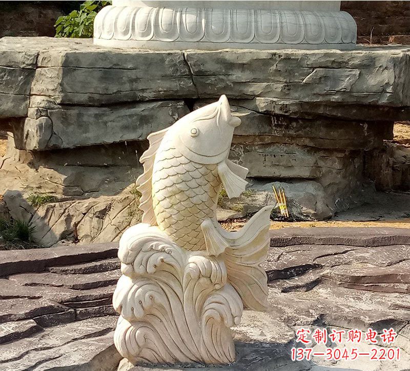 潍坊室外公园鲤鱼石雕装饰