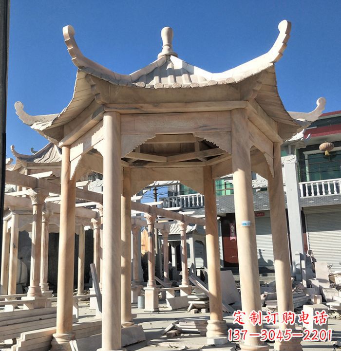 潍坊公园晚霞红凉亭雕塑