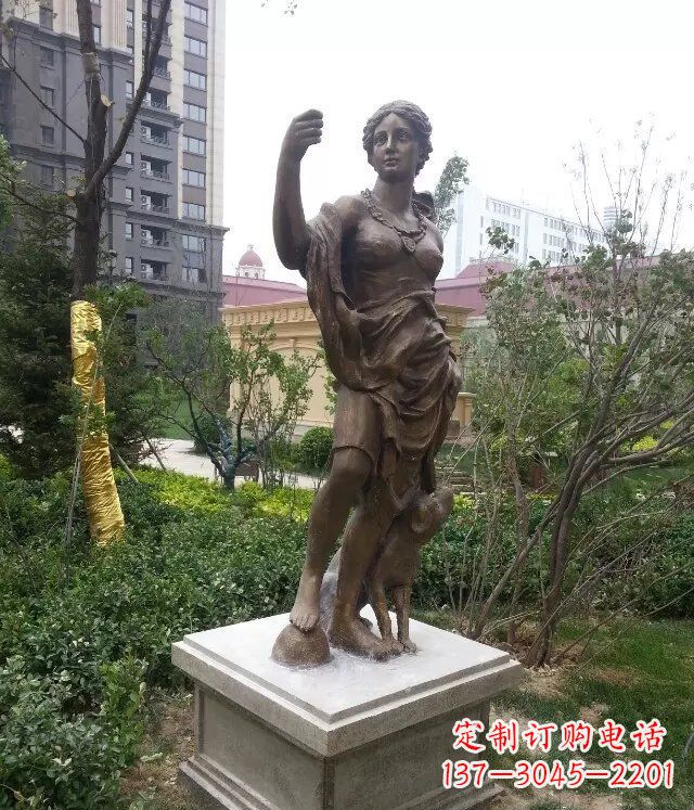 潍坊西方女性人物铜雕 象征着勇气与力量