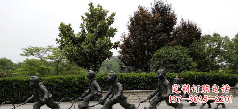 潍坊精美推铁圈小品铜雕,让小孩更加可爱