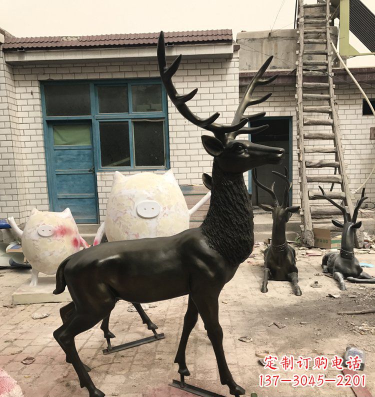 潍坊公园动物铜雕
