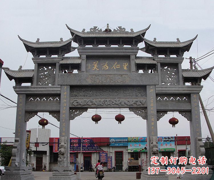 潍坊古城牌坊雕塑,让历史永久流传