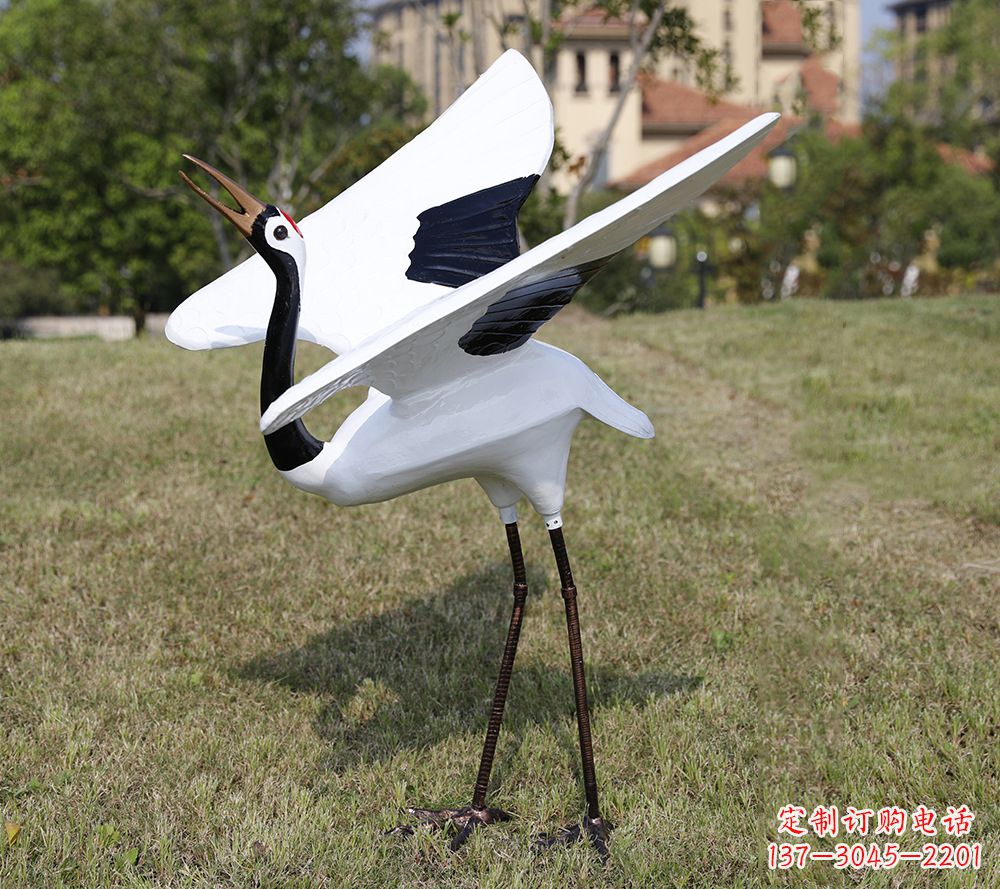 潍坊贵族气质,匠心精神:古人仙鹤雕塑