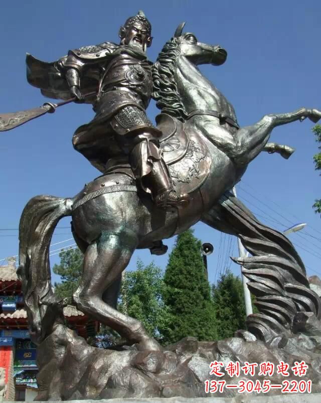 潍坊精美绝伦的关公骑马雕塑