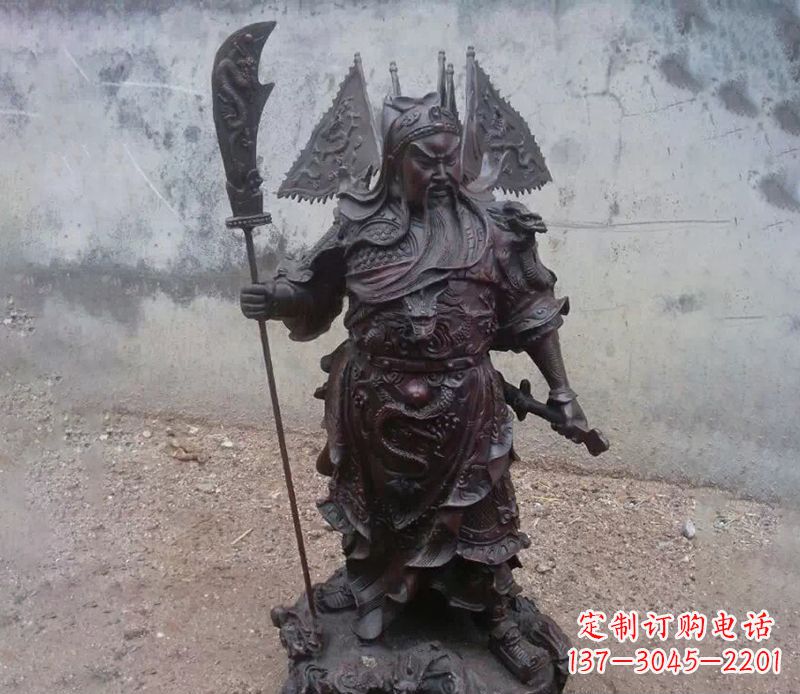 潍坊来自中国神话传说的关公提刀铜雕