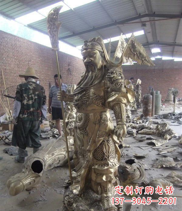 潍坊关公铜雕:传承中国传统文化