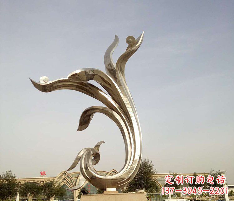 潍坊中国传统图案雕刻定制——高端不锈钢抽象金凤凰雕塑
