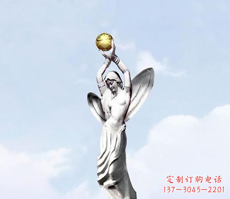 潍坊广场不锈钢创意女人双手捧球景观雕塑