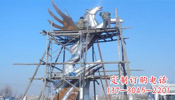 潍坊广场不锈钢飞马雕塑