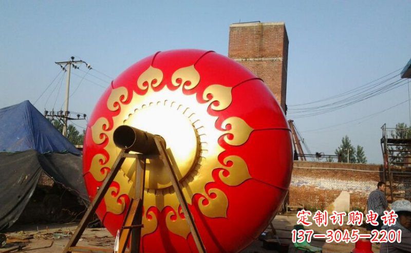 潍坊广场不锈钢红灯笼雕塑