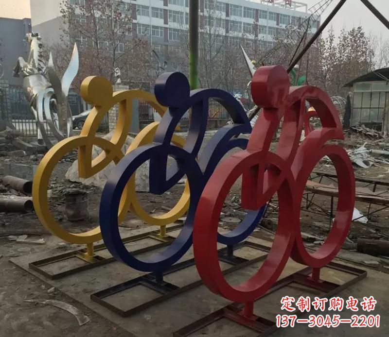 潍坊中领雕塑推出的自行车雕塑是一件别具一格的…