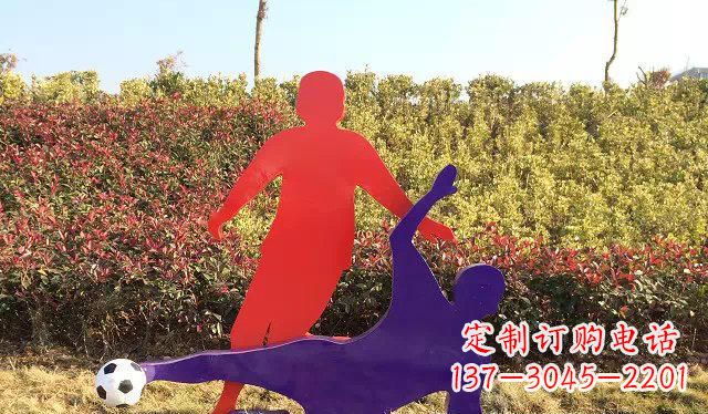 潍坊广场不锈钢踢足球运动雕塑 (2)