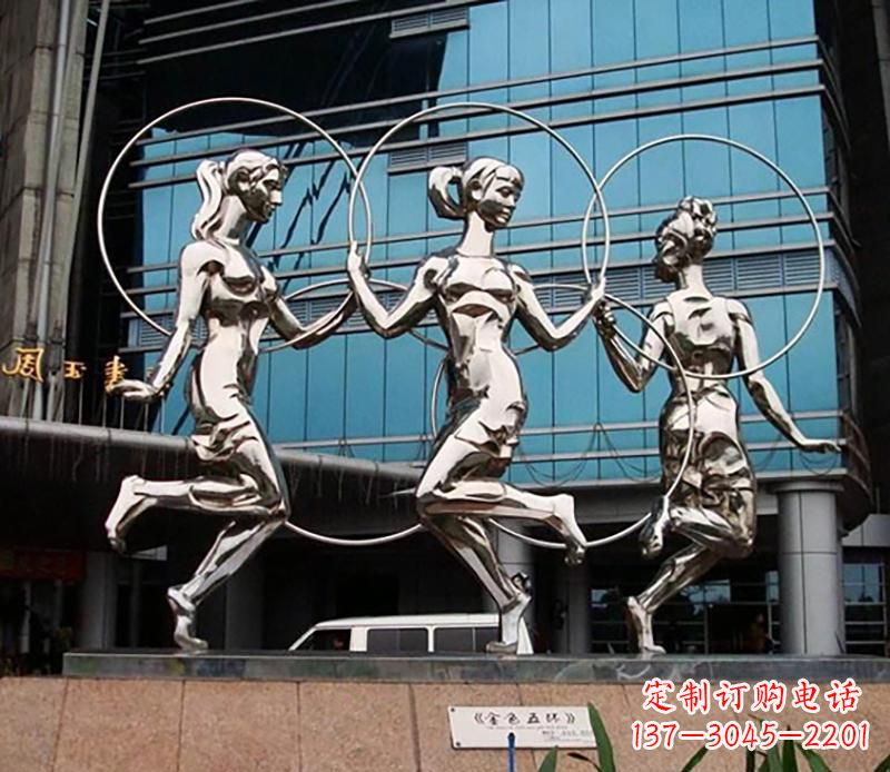 潍坊广场不锈钢跳舞美女景观雕塑