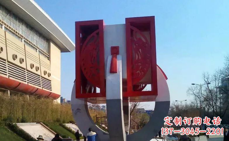 潍坊中领雕塑:不锈钢圆环雕塑
