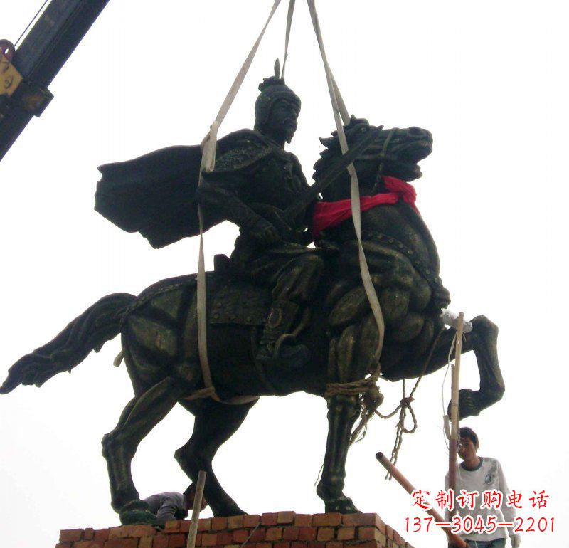 潍坊仰望古代将军,来一场跨越时空的雕塑之旅