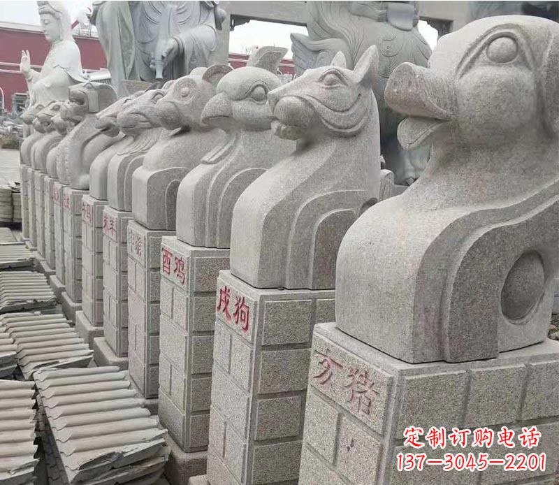 潍坊广场十二生肖景观石雕