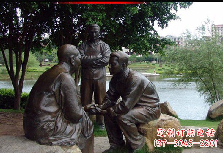 潍坊中领雕塑:精美老人雕塑