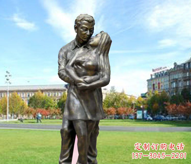 潍坊一颗爱的心，用铜雕情侣人物雕塑表达