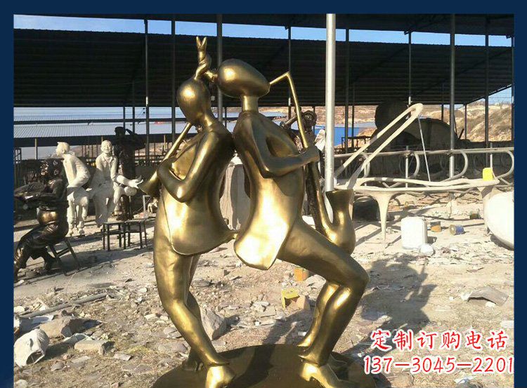 潍坊中领雕塑:优雅萨克斯铜雕贴金吹管人物雕塑