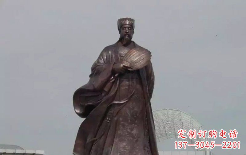 潍坊广场诸葛亮古代名人铜雕
