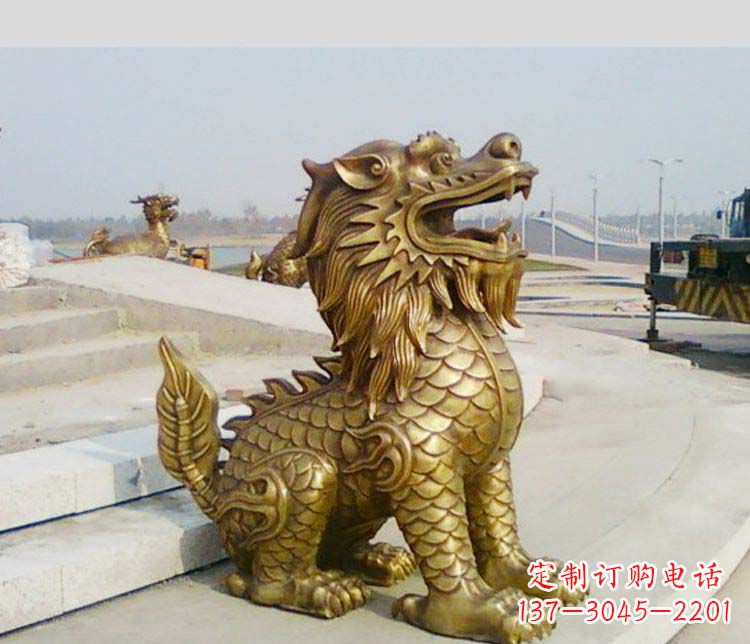 潍坊广场铸铜狮子雕塑