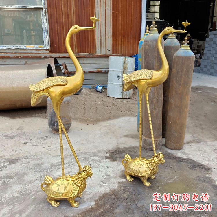 潍坊精美的仙鹤铜雕，延年受益