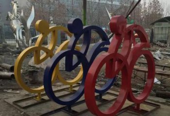 潍坊中领雕塑推出的自行车雕塑是一件别具一格的…