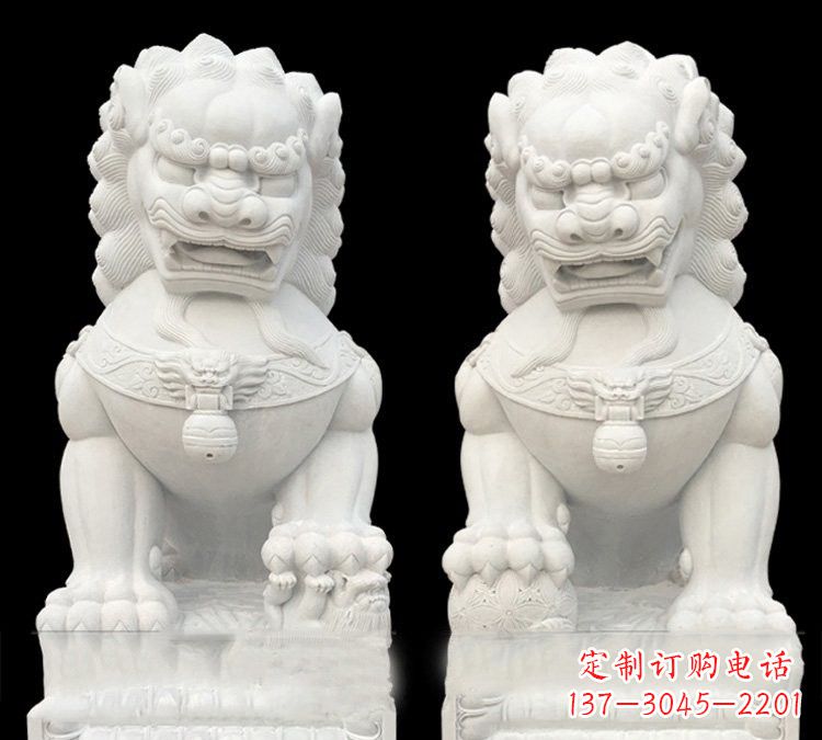 潍坊汉白玉门口用石雕狮子