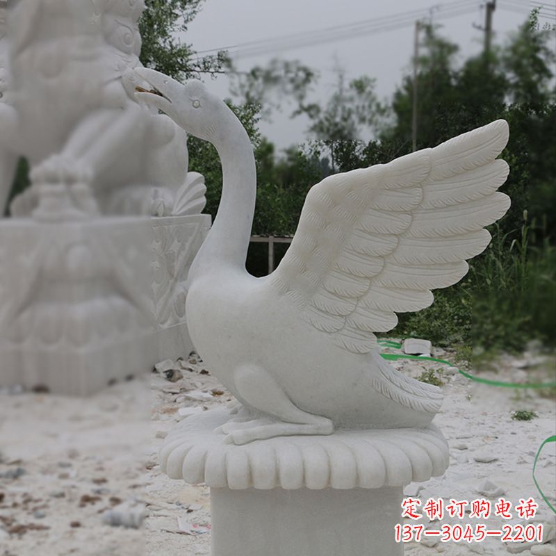 潍坊精致优雅的汉白玉天鹅喷水雕塑